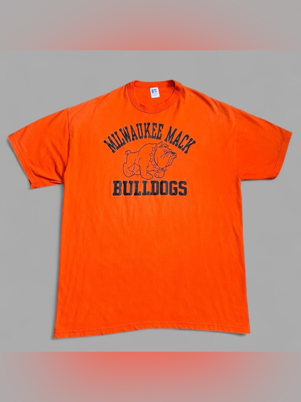 Vintage Early 00’s Russell Athletic Milwaukee Mack Bulldogs T-Shirt. Size XL.